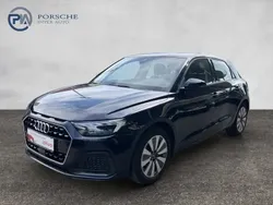 Dunkelblau metallic Gebraucht 2021 Audi A1 Sportback Advanced Kleinwagen | € 19.490 (Fairer Preis)