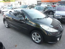Schwarz Gebraucht 2007 Peugeot 207 CC Active Cabrio | € 2.190
