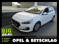 Weiss Gebraucht 2019 Hyundai i30 Limousine | € 12.990 (Guter Preis)