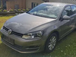 Grau Gebraucht 2018 VW Golf VII Trendline Limousine | € 10.500 (Superpreis)