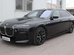 Saphirschwarz Gebraucht 2023 BMW i7 Executive Limousine | € 114.950