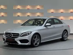 Grau Gebraucht 2018 Mercedes C180 AMG line Limousine | € 19.999 (Superpreis)