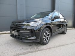 Schwarz metallic Gebraucht 2025 VW Tiguan SUV | € 44.990 (Teuer)