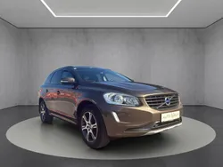 Braun Gebraucht 2015 Volvo XC60 Business Edition SUV | € 15.999 (Superpreis)