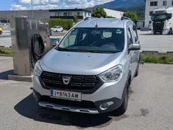 Silber Gebraucht 2017 Dacia Dokker Stepway Van | € 12.500 (Fairer Preis)