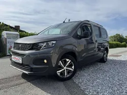 Grau Gebraucht 2020 Peugeot Rifter GT-line Van / Kleinbus | € 25.999 (Guter Preis)