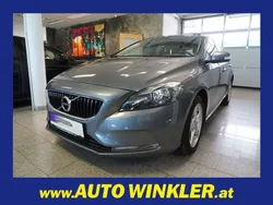 Silber Gebraucht 2017 Volvo V40 Kinetic Kombi | € 7.970 (Guter Preis)