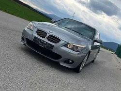 Grau Gebraucht 2006 BMW 530 Kombi | € 5.000
