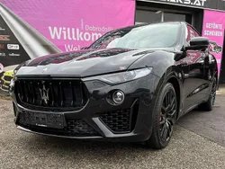 Schwarz Gebraucht 2018 Maserati Levante SUV | € 42.000 (Guter Preis)