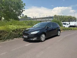 Schwarz Gebraucht 2018 Ford Focus Trend Limousine | € 10.590 (Superpreis)