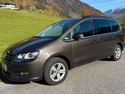Braun Gebraucht 2015 VW Sharan Van / Kleinbus | € 9.990 (Guter Preis)