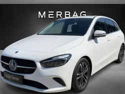 Polarweiß Gebraucht 2023 Mercedes B180 Edition Van / Kleinbus | € 29.990 (Guter Preis)