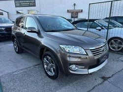 Braun Gebraucht 2011 Toyota RAV4 SUV | € 11.999