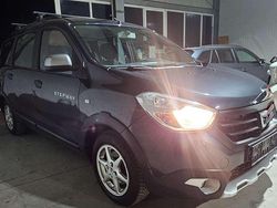 Schwarz Gebraucht 2016 Dacia Lodgy Stepway Van / Kleinbus | € 9.290 (Etwas zu teuer)