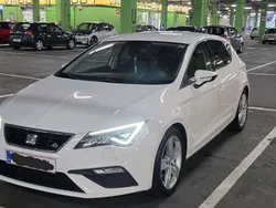 Weiß Gebraucht 2018 Seat Leon FR Limousine | € 9.990 (Superpreis)