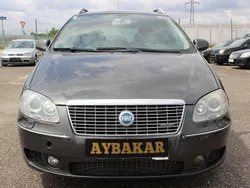 Grau Gebraucht 2007 Fiat Croma Emotion Kombi | € 1.500