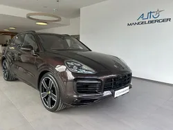 Mahagoni metallic Gebraucht 2021 Porsche Cayenne SUV | € 62.650 (Guter Preis)