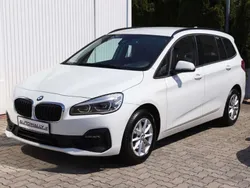 Weiß Gebraucht 2022 BMW 216 Gran Tourer Advantage Van / Kleinbus | € 20.950 (Fairer Preis)
