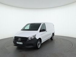 Arktikweiß Gebraucht 2024 Mercedes Vito Van / Kleinbus | € 35.990 (Guter Preis)