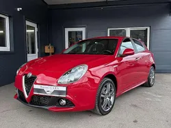 Rot Gebraucht 2018 Alfa Romeo Giulietta Super Kleinwagen | € 11.990 (Fairer Preis)