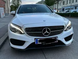 Gebraucht 2014 Mercedes C200 Classic Limousine | € 24.000
