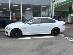 Gebraucht 2016 Jaguar XF R-Sport Limousine | € 15.600 (Fairer Preis)