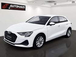 Weiß Gebraucht 2024 Audi A3 Ambiente Limousine | € 25.880 (Guter Preis)