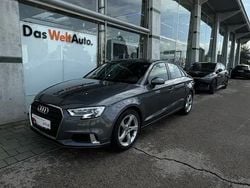 Mittelgrau metallicperleffekt Gebraucht 2019 Audi A3 Limousine | € 21.900 (Teuer)