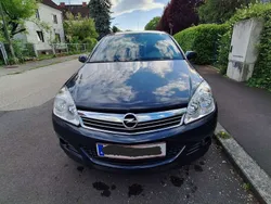 Blau Gebraucht 2008 Opel Astra Limousine | € 3.000 (Guter Preis)