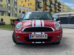 Rot Gebraucht 2011 Mini ONE Kleinwagen | € 6.300 (Etwas zu teuer)