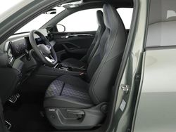 Mittelgrün metallic Neu 2025 VW Tiguan Sport SUV | € 57.500 (Guter Preis)