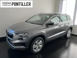 Mittelgrau metallic Neu 2025 Skoda Karoq Selection SUV | € 38.900 (Superpreis)
