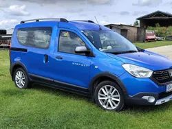 Blau Gebraucht 2020 Dacia Dokker Stepway Van | € 14.900 (Fairer Preis)