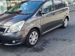Gebraucht 2007 Toyota Corolla Verso Van / Kleinbus | € 2.400 (Fairer Preis)