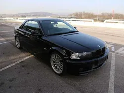 Schwarz Gebraucht 2002 BMW 320 Cabriolet Cabrio | € 8.000