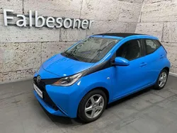 Blau Gebraucht 2018 Toyota Aygo X-play Kleinwagen | € 10.490