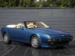 Aston Martin V8
