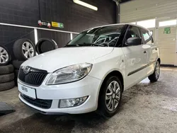 Weiß Gebraucht 2014 Skoda Fabia Active Kleinwagen | € 7.250 (Guter Preis)