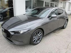 Grau Neu 2025 Mazda 3 Limousine | € 26.980 (Etwas zu teuer)