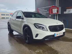 Weiß Gebraucht 2016 Mercedes GLA200 SUV | € 20.499 (Fairer Preis)