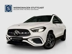 Weiß Gebraucht 2024 Mercedes GLA200 AMG SUV | € 50.253 (Etwas zu teuer)