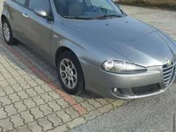 Gebraucht 2005 Alfa Romeo 147 Distinctive Kleinwagen | € 2.300