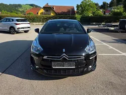 Schwarz Gebraucht 2015 DS Automobiles DS5 Kleinwagen | € 9.450