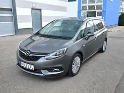 Grau Gebraucht 2017 Opel Zafira Family Van / Kleinbus | € 13.500