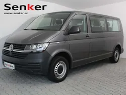 Mittelgrau metallic Gebraucht 2022 VW Caravelle Trendline Van / Kleinbus | € 46.980