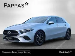 Silber Gebraucht 2023 Mercedes A200 Limousine | € 30.790 (Guter Preis)