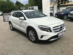 Weiß Gebraucht 2016 Mercedes GLA200 SUV | € 19.980 (Fairer Preis)