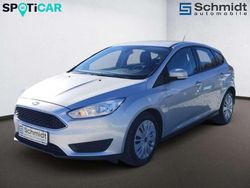 Silber Gebraucht 2018 Ford Focus Trend Limousine | € 13.990 (Teuer)