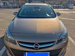 Gebraucht 2013 Opel Astra Sport Kombi | € 3.509 (Fairer Preis)