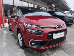 Rot Gebraucht 2017 Citroën C4 Picasso Feel Van / Kleinbus | € 16.900 (Teuer)